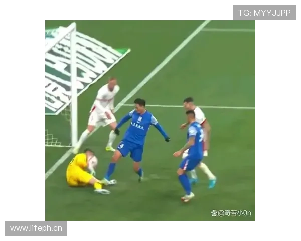 严重犯规行为判罚标准详解:什么情况下必须直接红牌? 严重犯规行为判罚标准详解:什么情况下必须直接红牌?