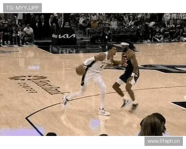 NBA防守三秒规则详解：如何判定与执行处罚